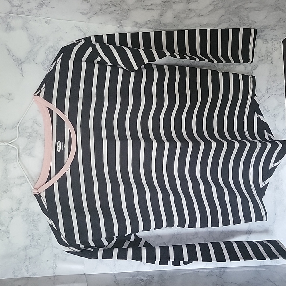 Old Navy long Sleeve Girls Blue & White Stripe Shirt Size 8 Top